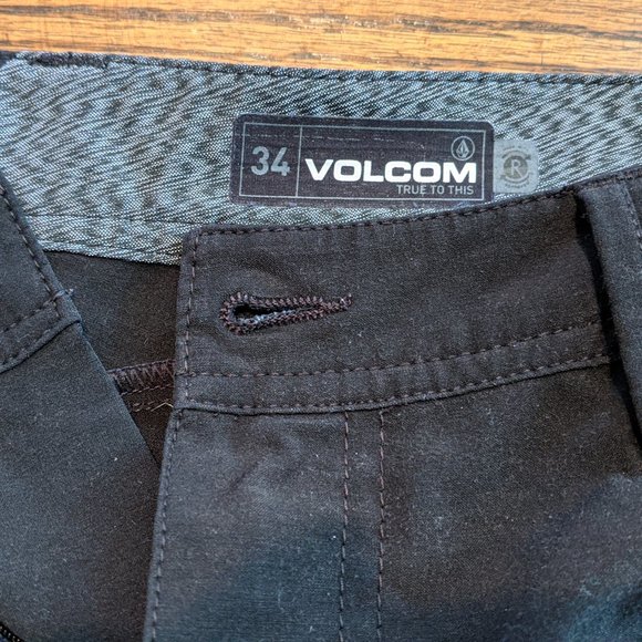 Black Volcom hybrid walkshort / board short - Size 34 - Picture 3 of 4